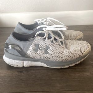 Under Armour Woman’s Charged Shoe